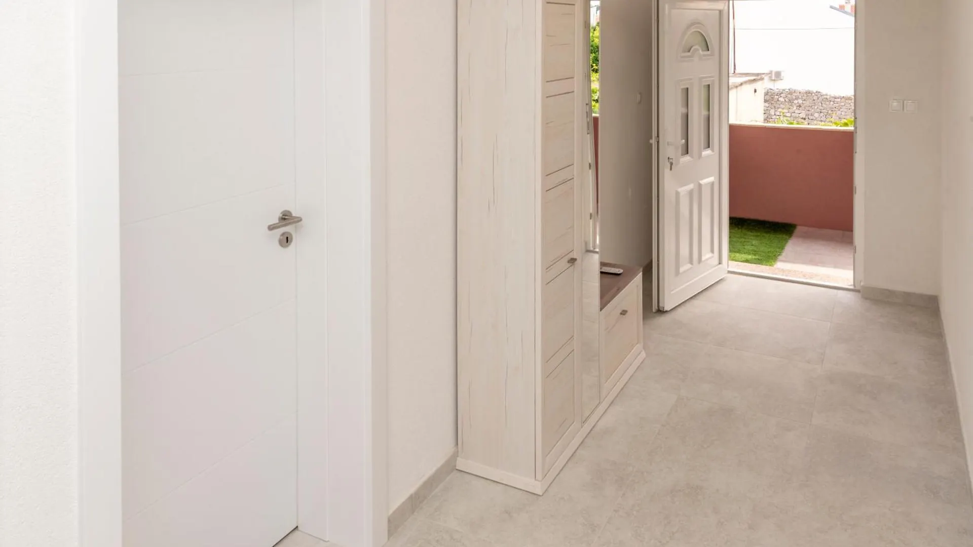 Apartman Sonia Nin 0*,  Croatia