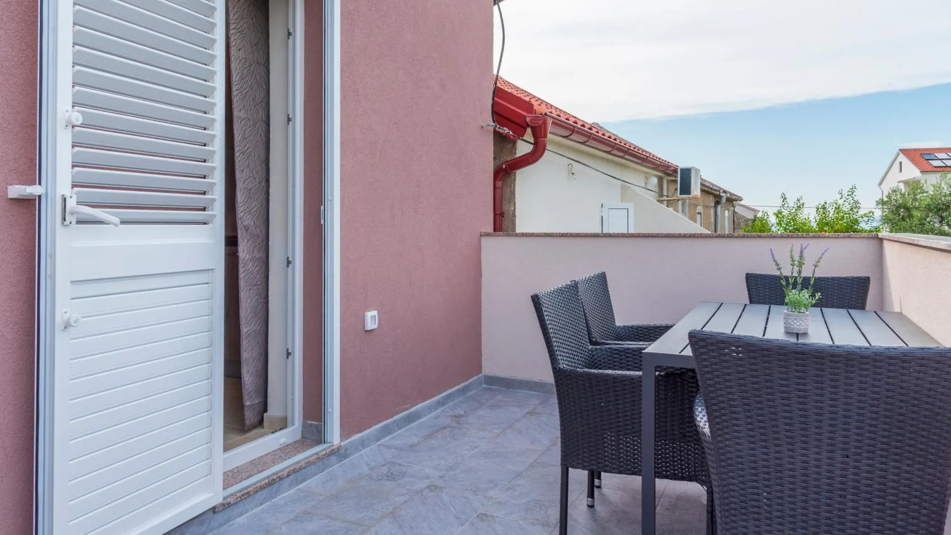 Apartman Sonia Nin Apartment