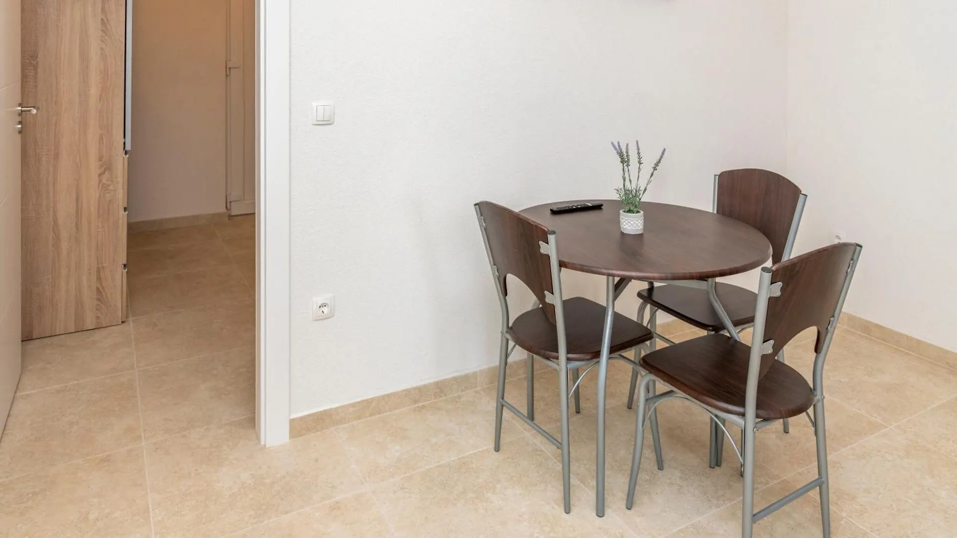 Apartman Sonia Nin Apartment