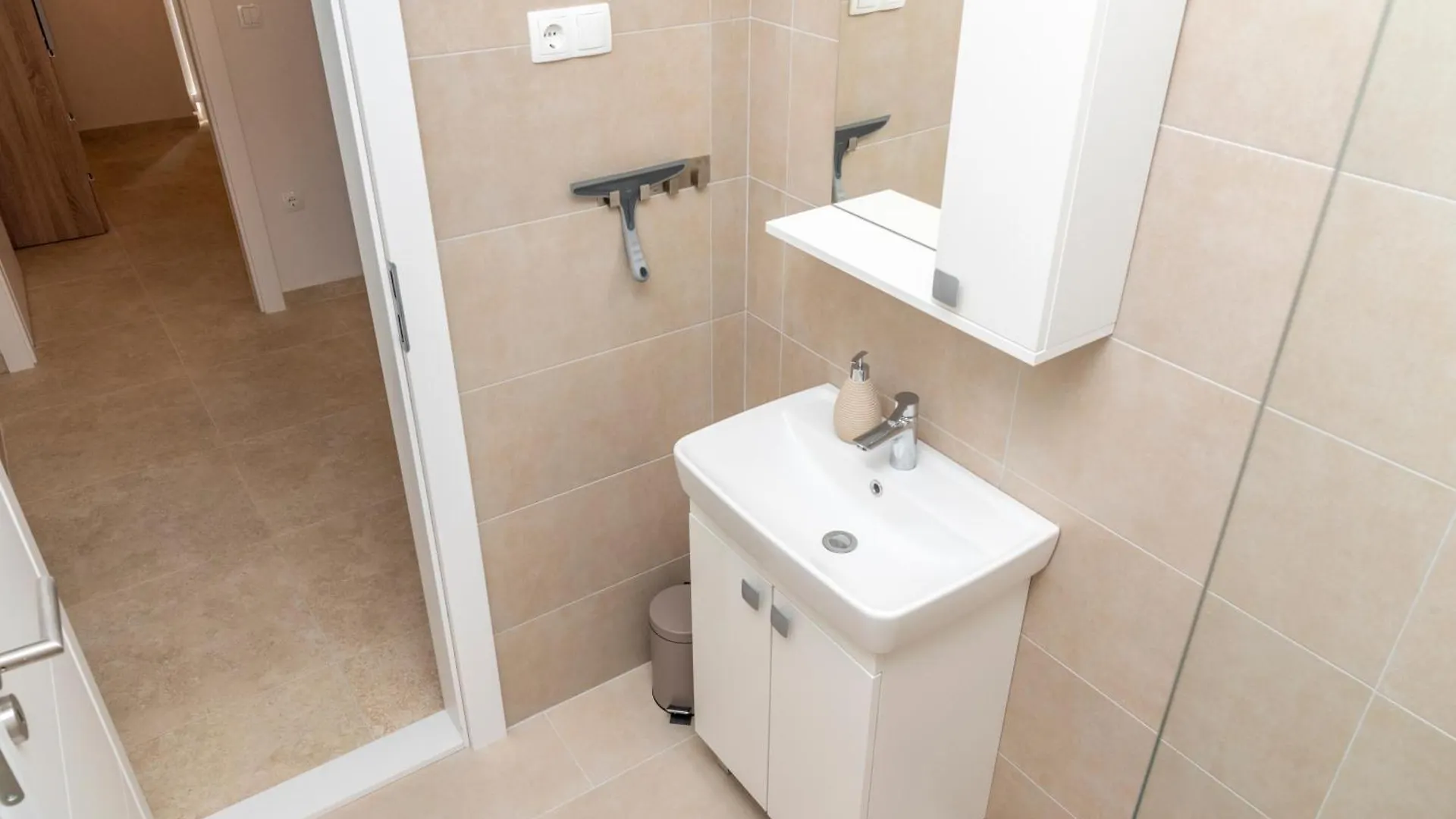 Apartman Sonia Nin Apartment